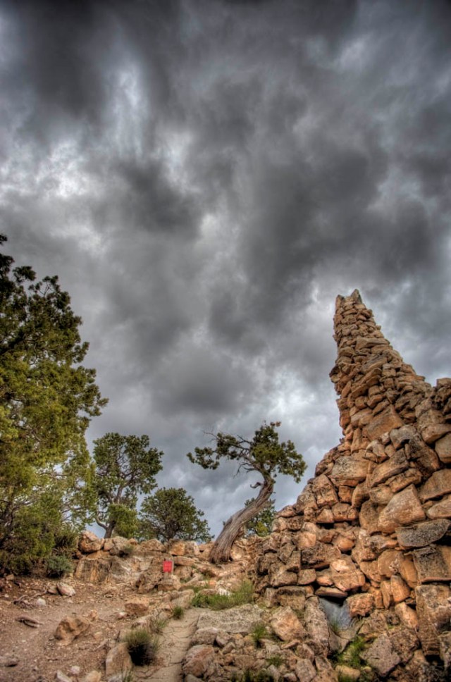 Stone structures at Hermit's Rest - HDR