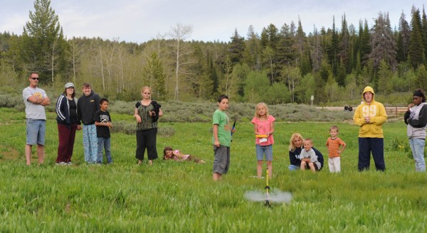 By the last launch we had drawn quite a crowd.