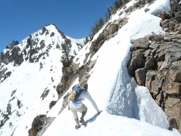 Nearing Baron Divide, if only I could have temporarily traded my running shoes for crampons and skis!