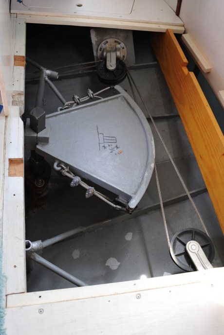 The steering quadrant before removal from the rudder shaft.