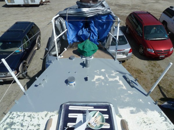 First coat of grey epoxy primer on the fore-deck.