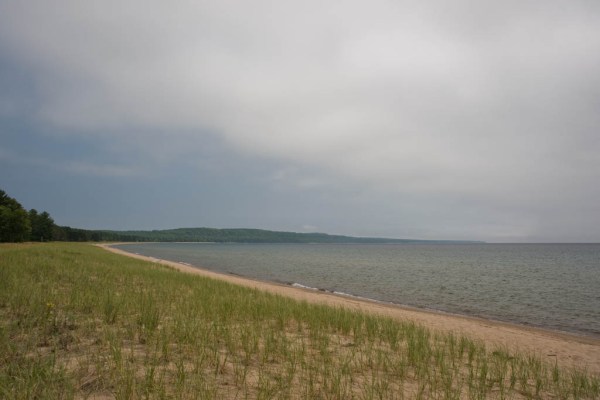 Pancake Beach had been recommended to me some days back - a beautiful stretch of Lake Superior coastline that looked this way for miles in both directions.