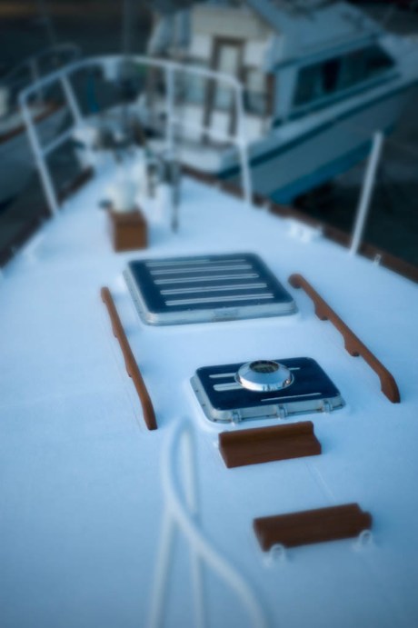 Somewhat artsy view of the finished foredeck. God I can't wait to see blue-water washing across this!