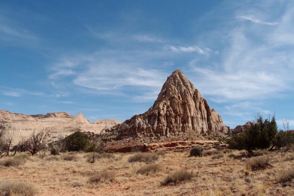 Unknown peak near Cohab Canyon.