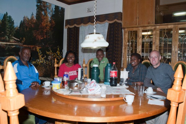 Friendship and accommodation with Maito's friend Gatimu at his house in Nyeri.