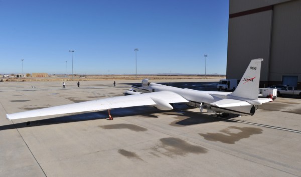 The ER-2, almost 60 years old and still one of the most beautiful airplanes ever built.