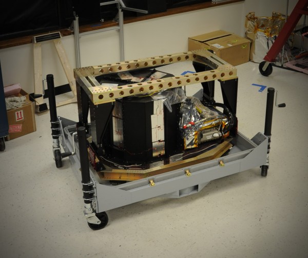 TWiLiTE reconfigured for Global Hawk on its slick new shipping and aircraft installation cart.